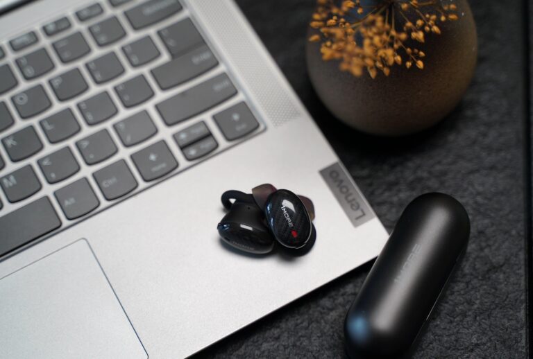 how do you pair your earbuds