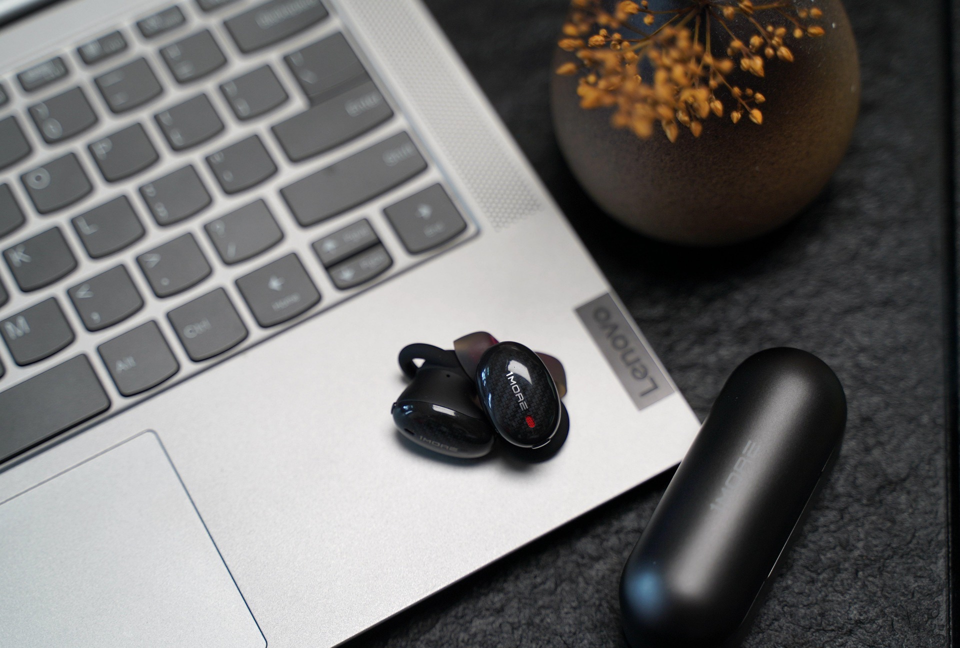 how do you pair your earbuds