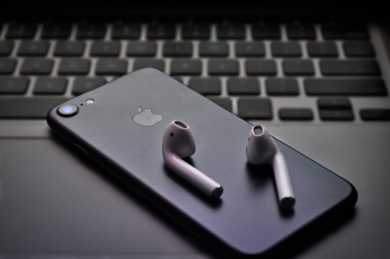 which wireless earbuds are the best for iphone