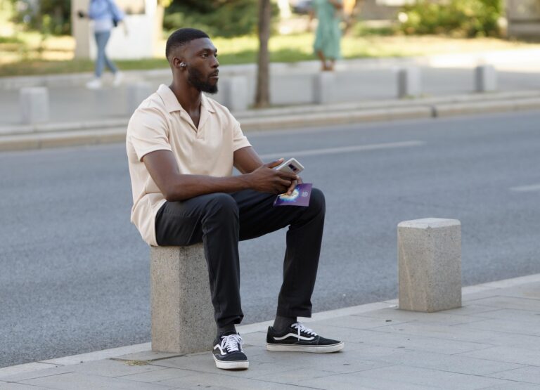 why do my earbuds keep disconnecting from my phone